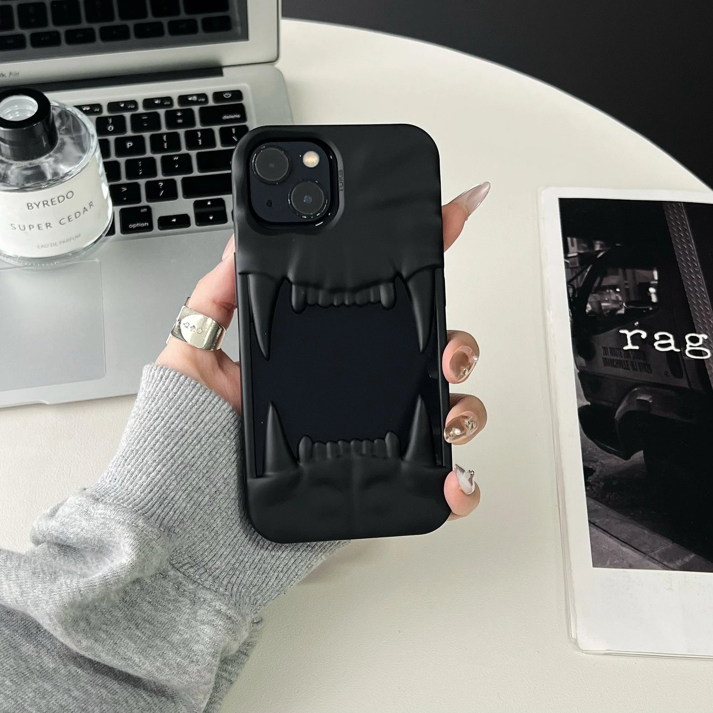 Vampire Case (NEW)